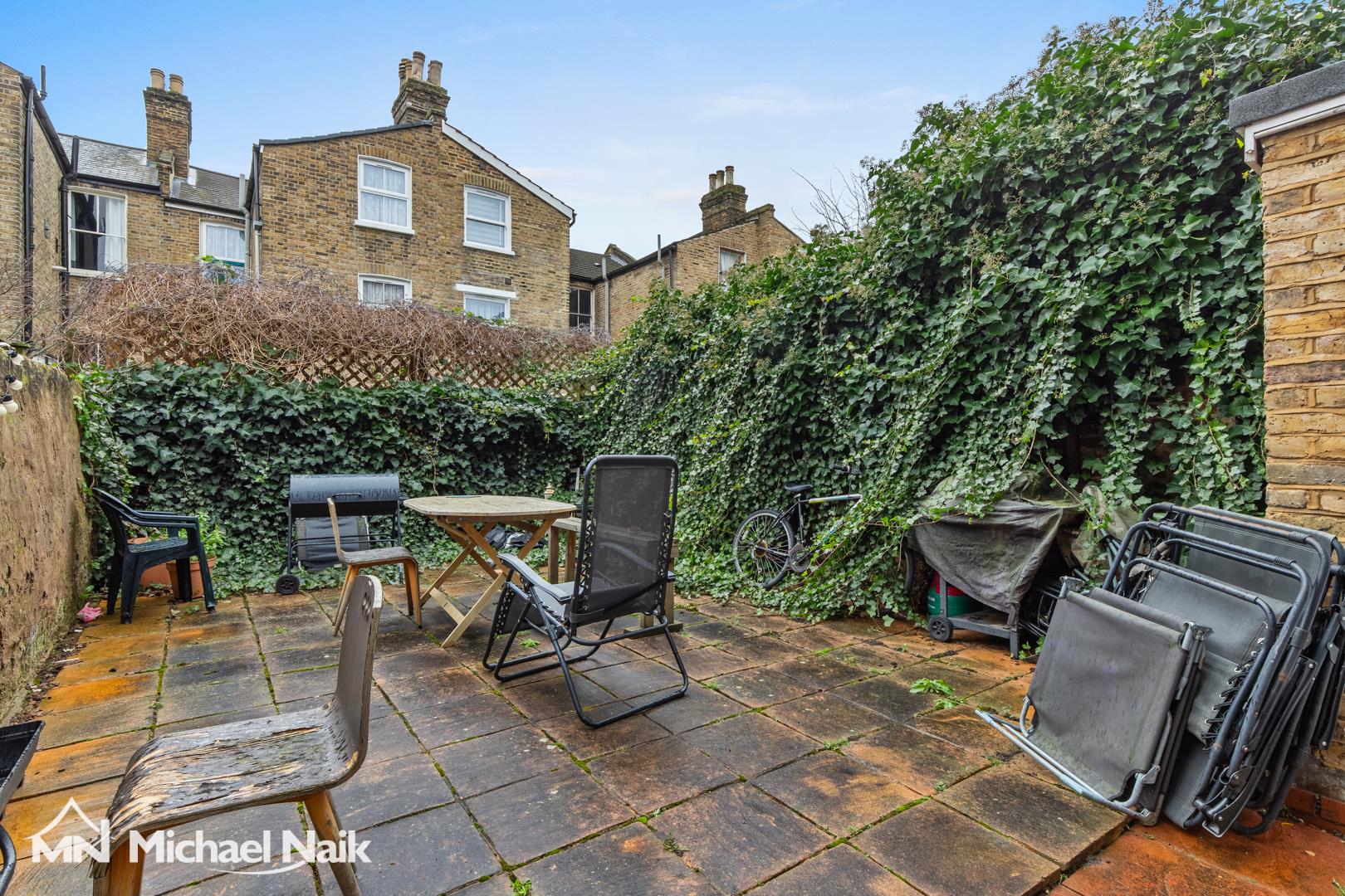 Image for Barretts Grove, N16