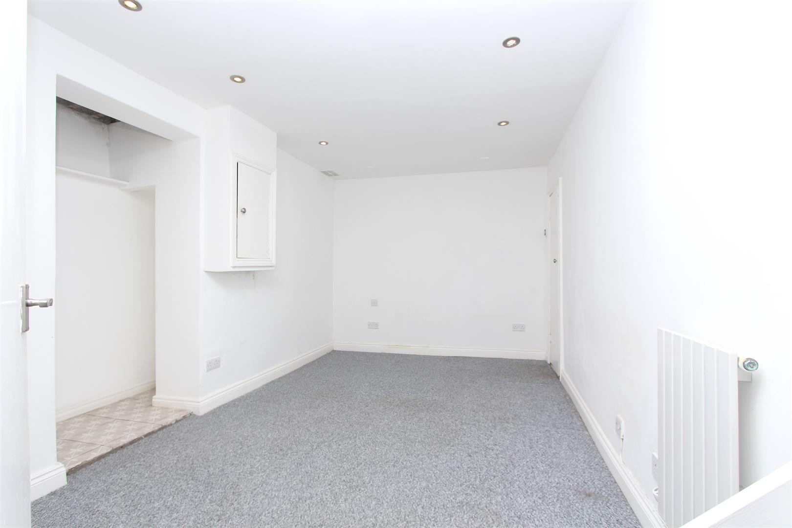 Image for King Henry's Walk, N1