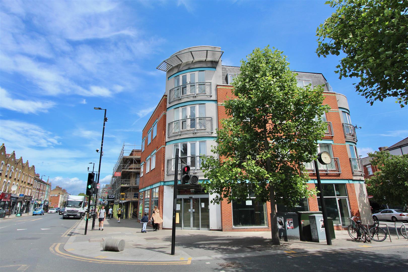 Image for Coliseum , Salisbury Promenade, N8