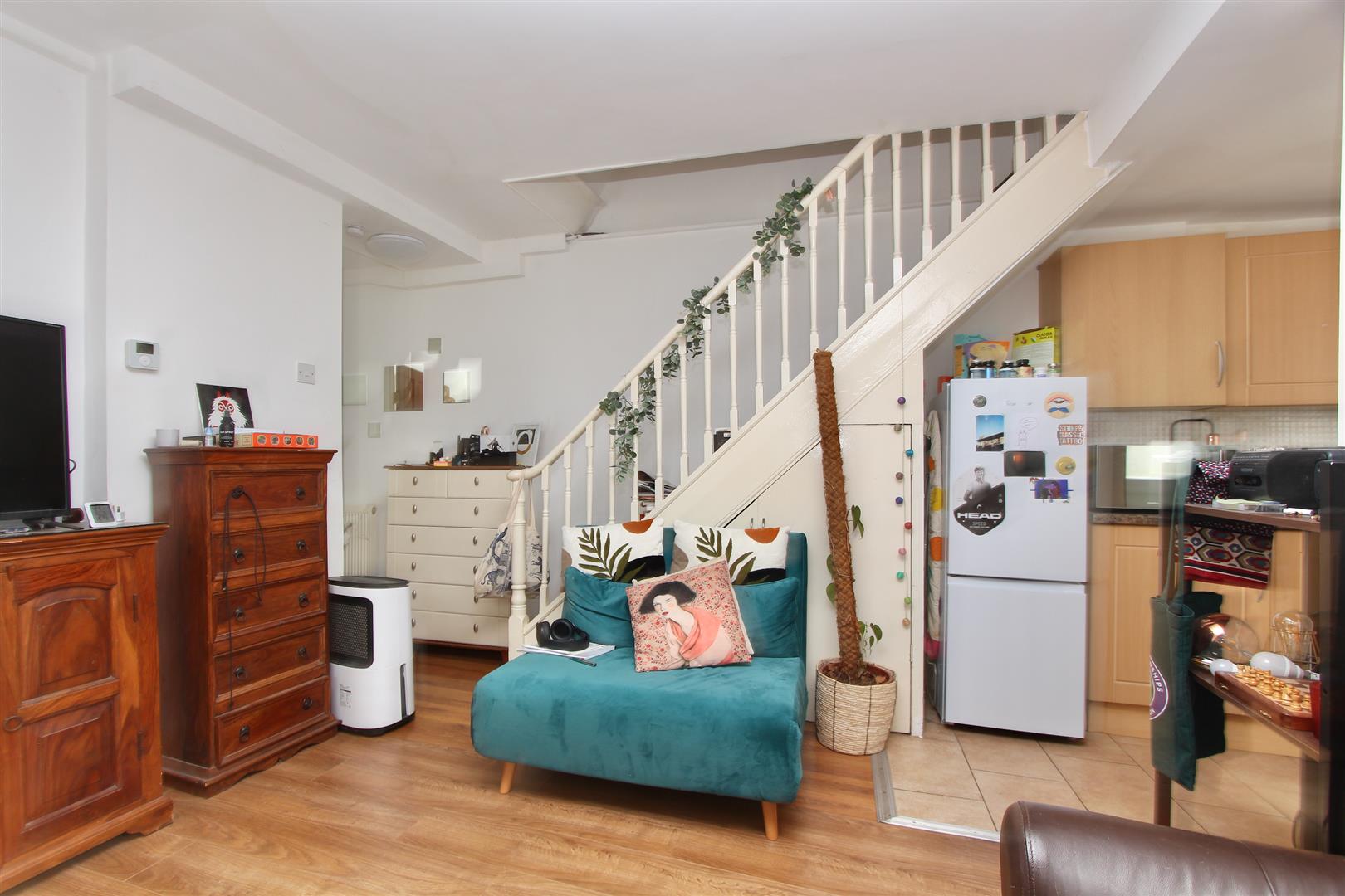 Image for Dumont Road, N16