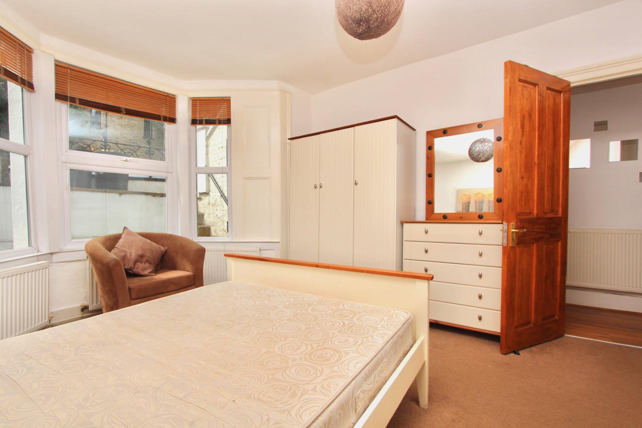 Image for Dumont Road, N16