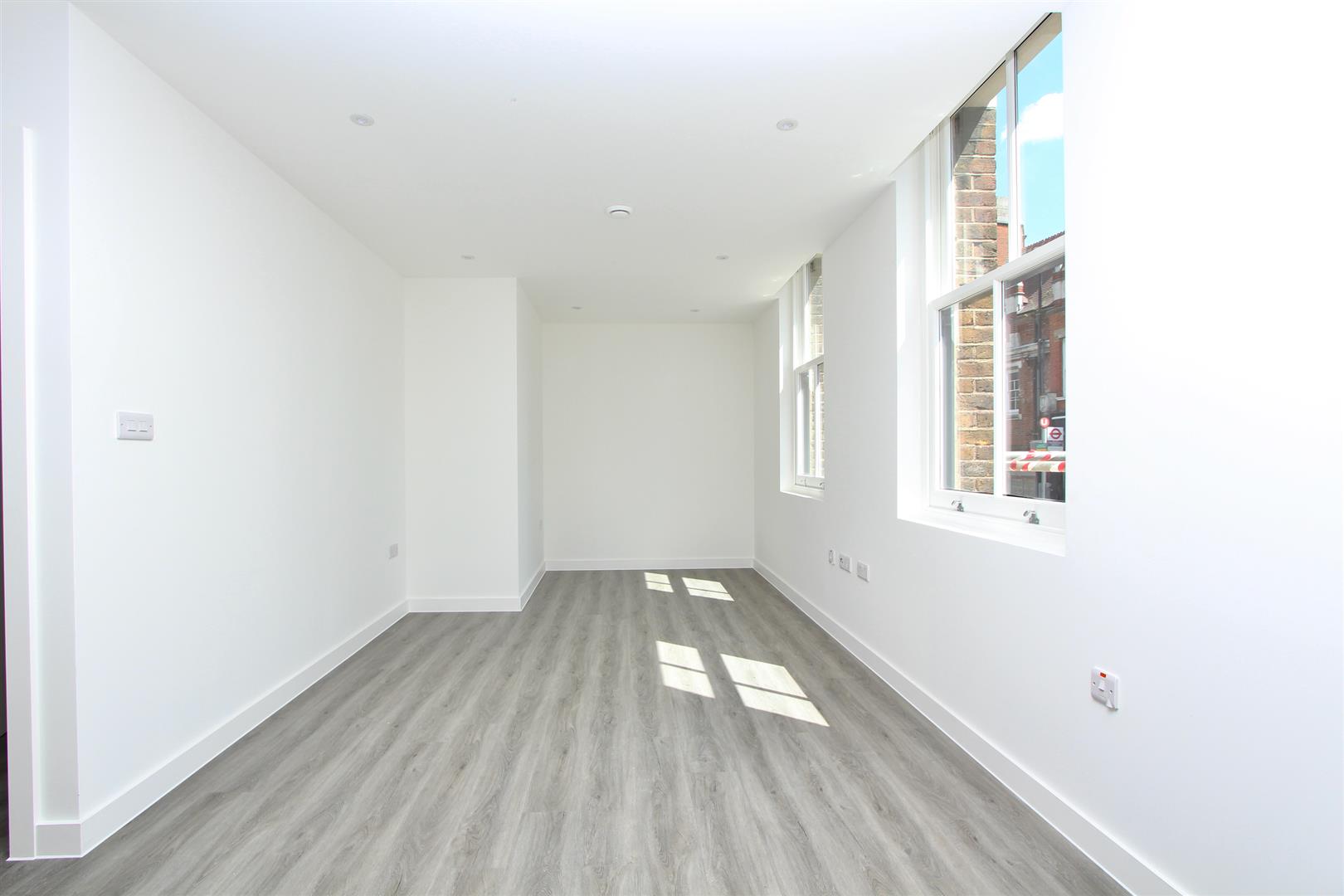 View full details for Stoke Newington High Street, N16