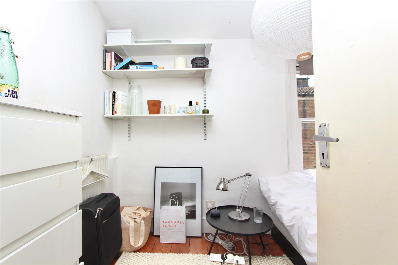Image for Dynevor Road, N16