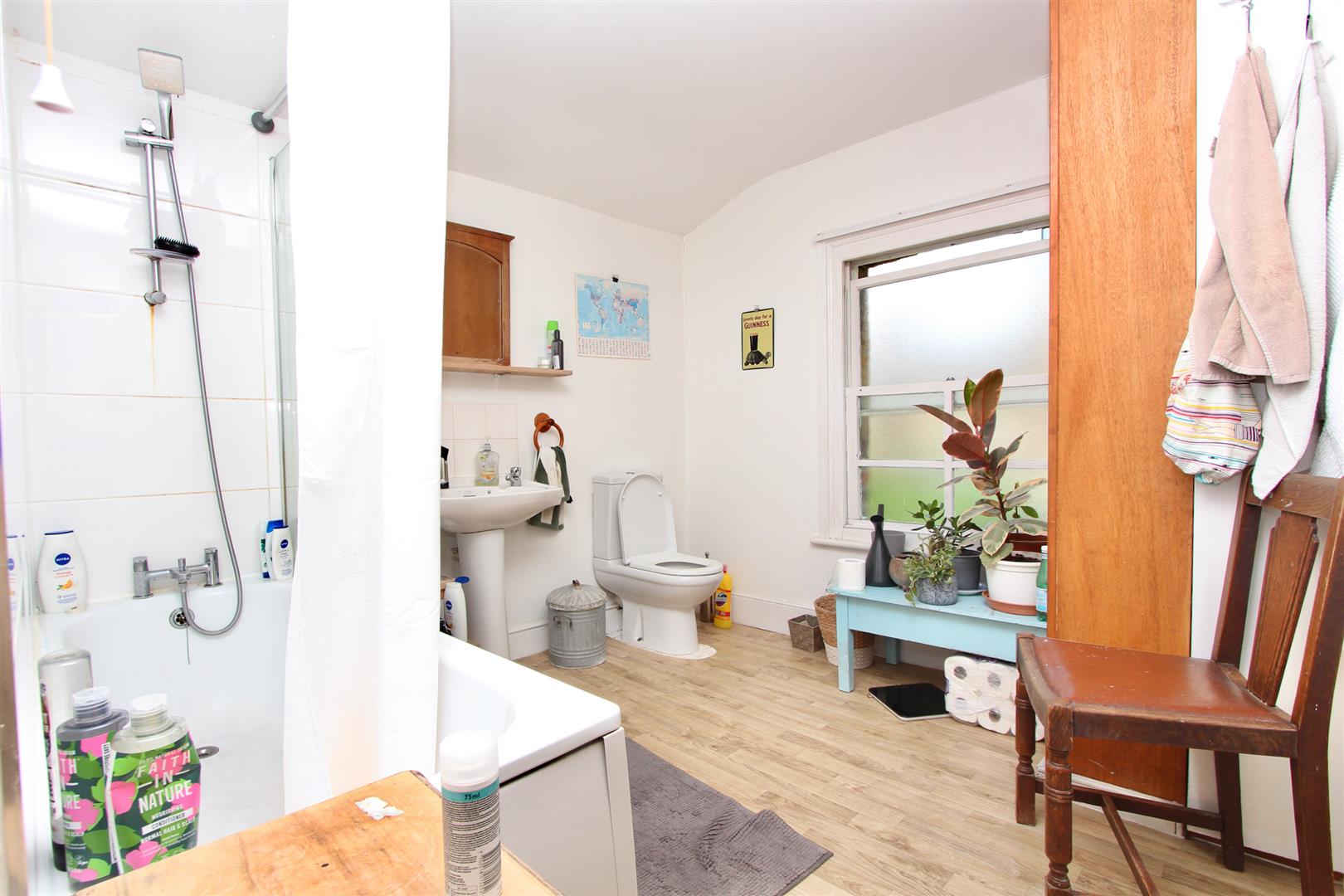 Image for Dynevor Road, N16