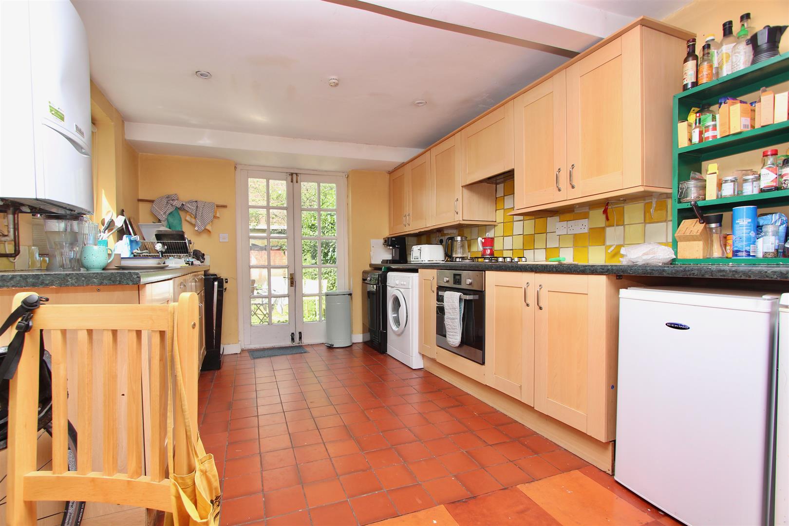 Image for Dynevor Road, N16
