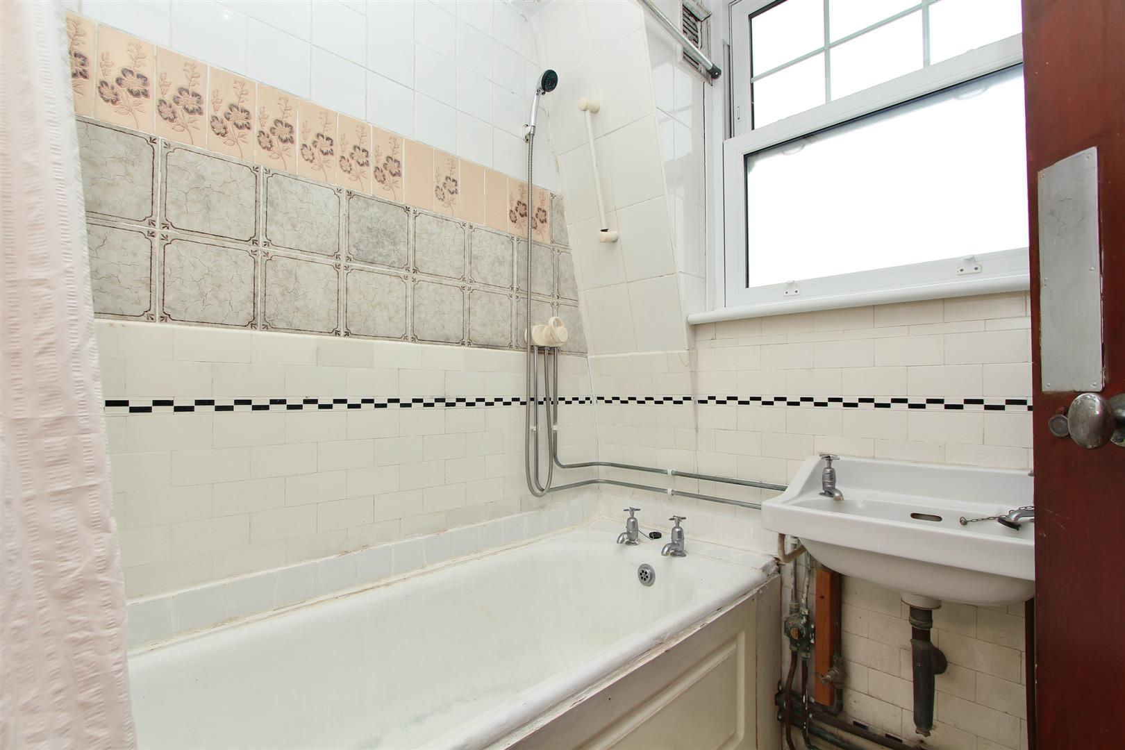 Image for Nevill Road, N16