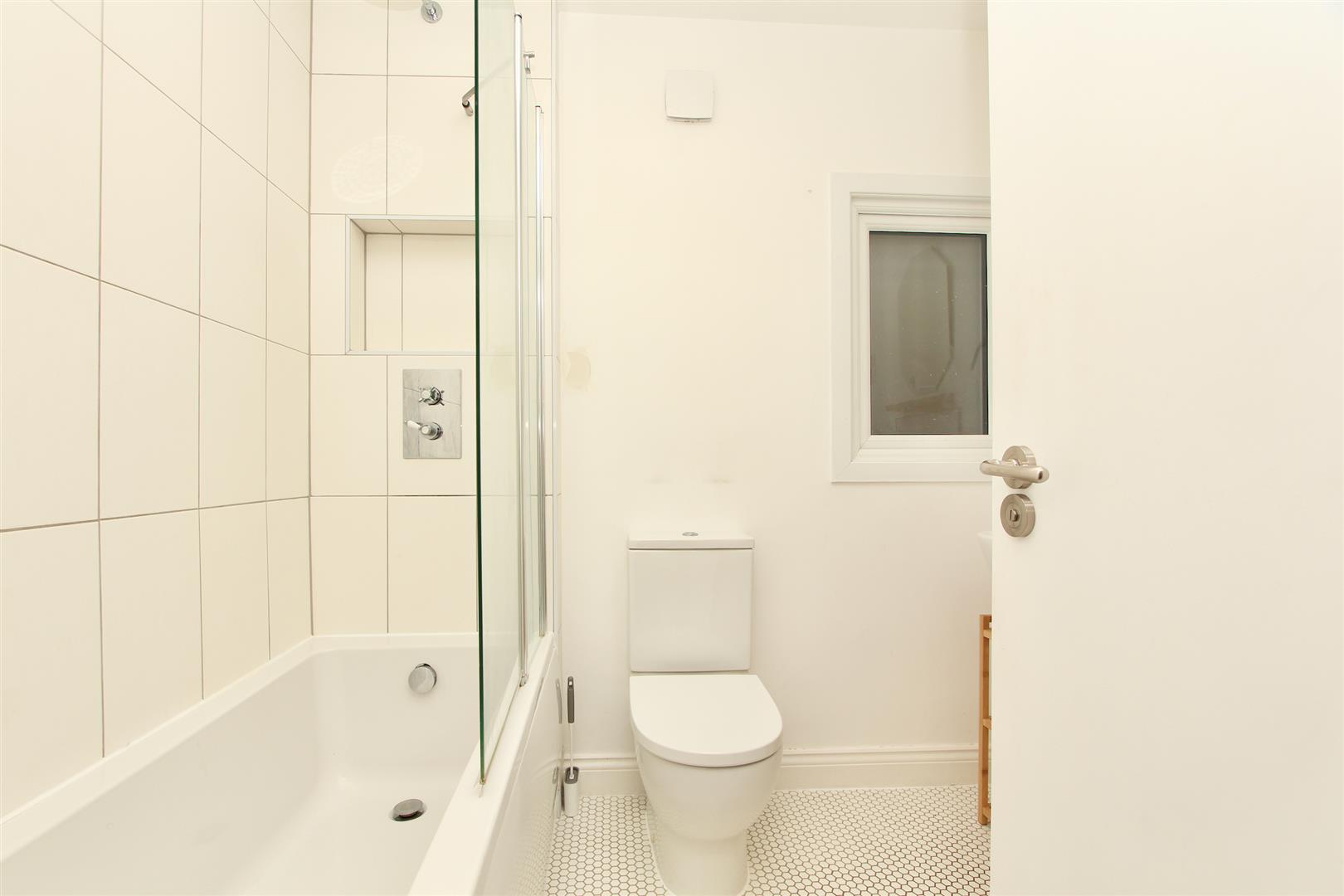 Image for Bethune Road, N16