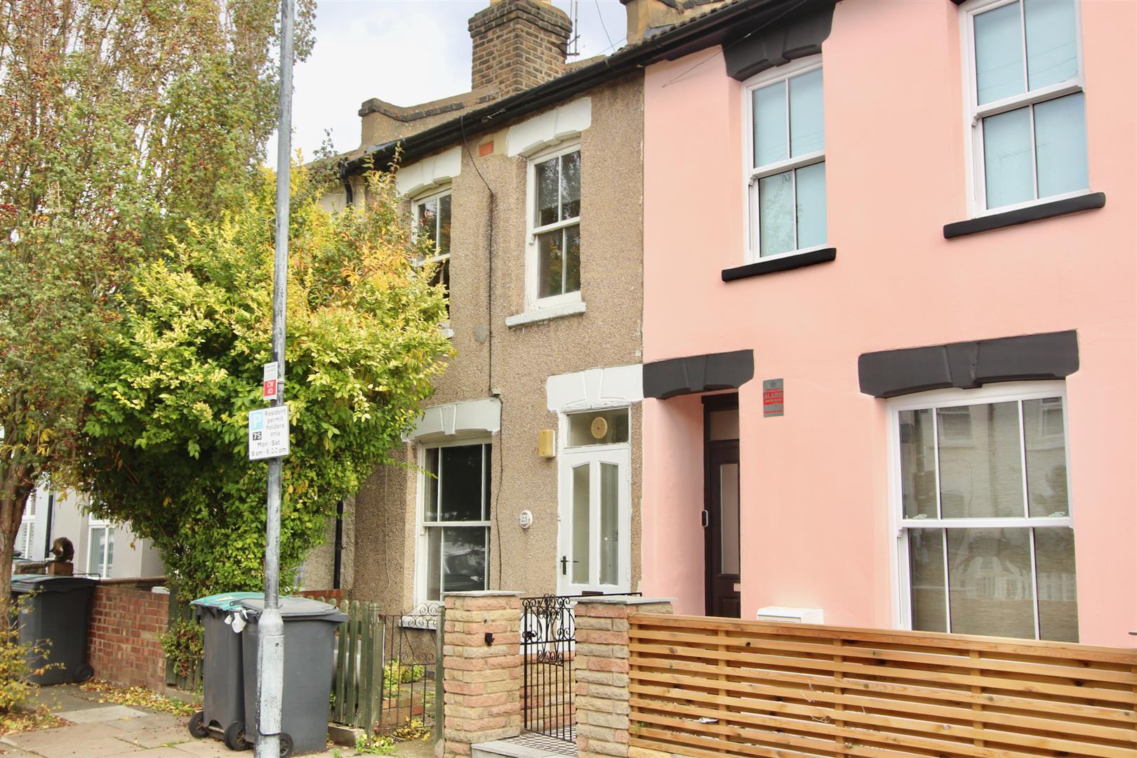 View full details for Collingwood Road, N15