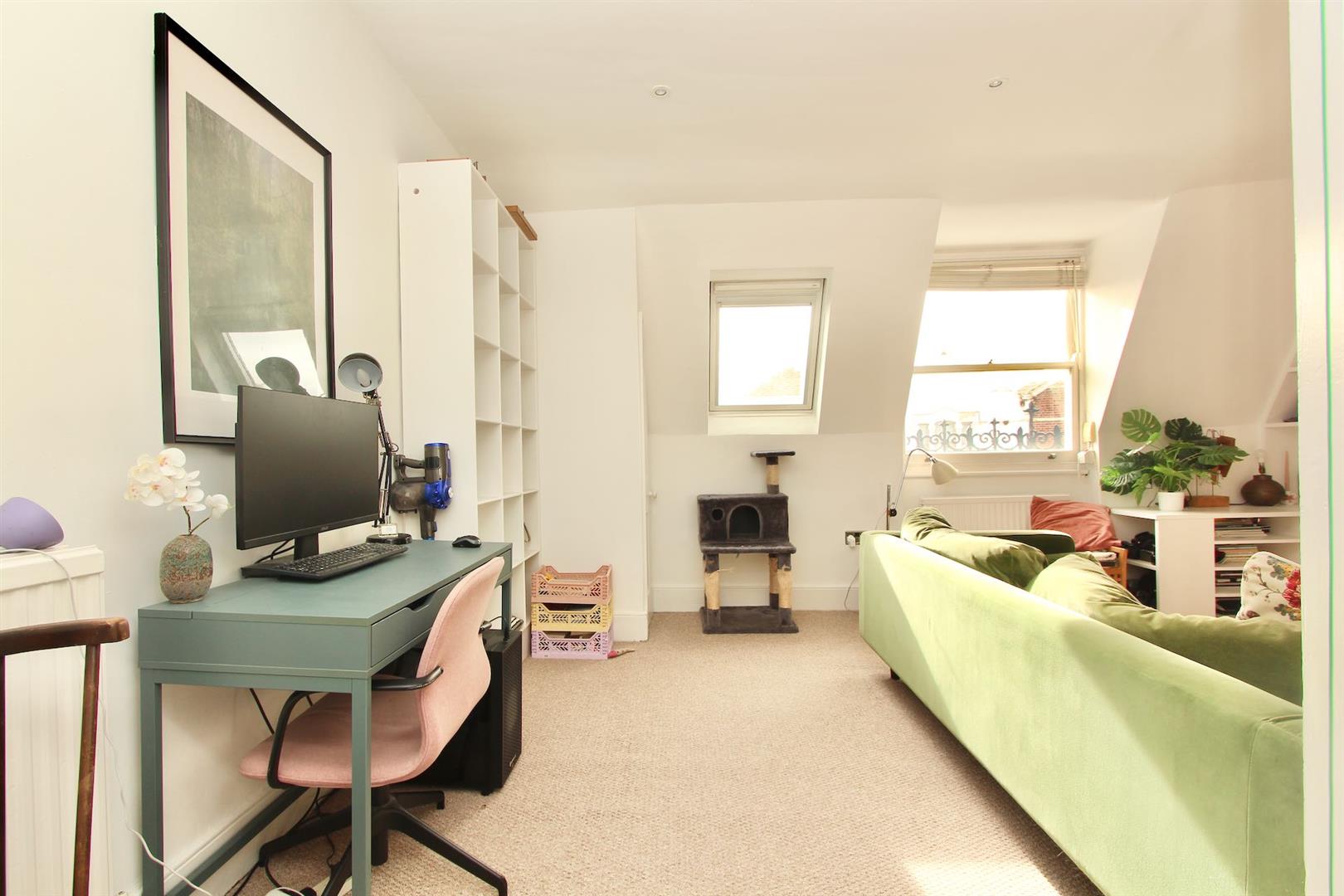 Image for Clissold Crescent, N16