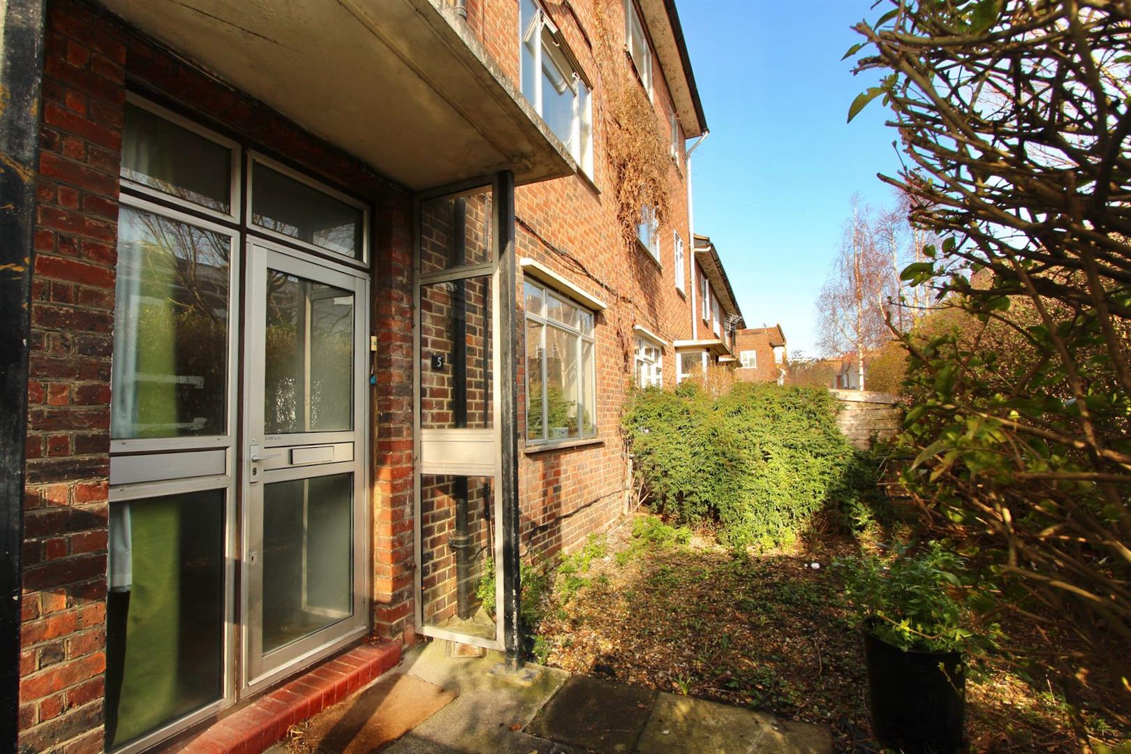 Image for Woodlea Road, N16