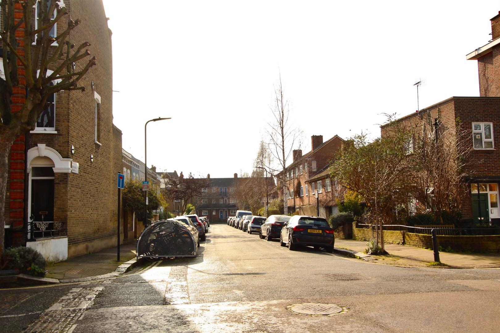 Image for Woodlea Road, N16