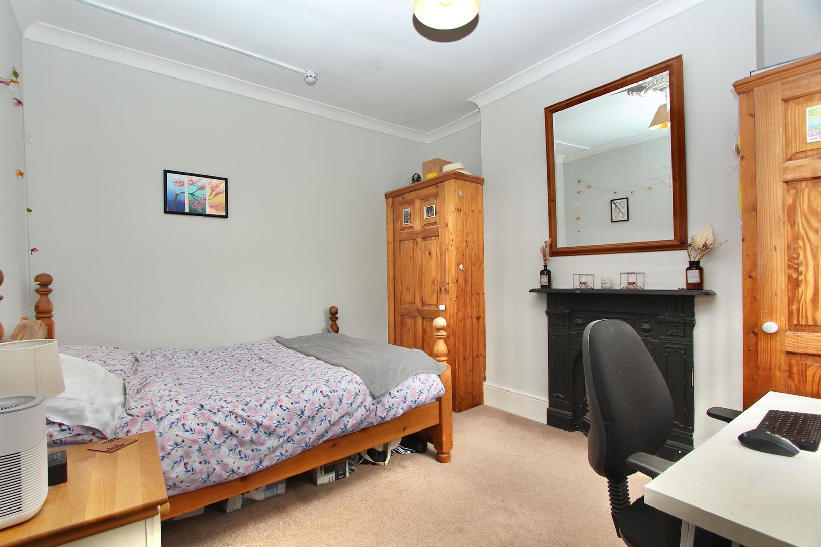 Image for Stamford Hill, N16