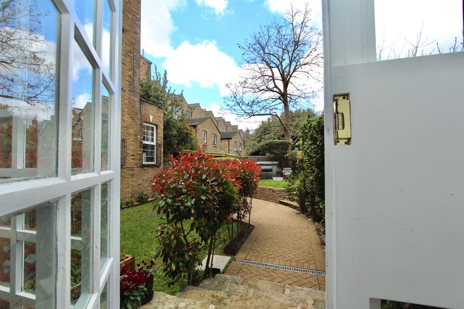 Image for Stoke Newington Road, N16