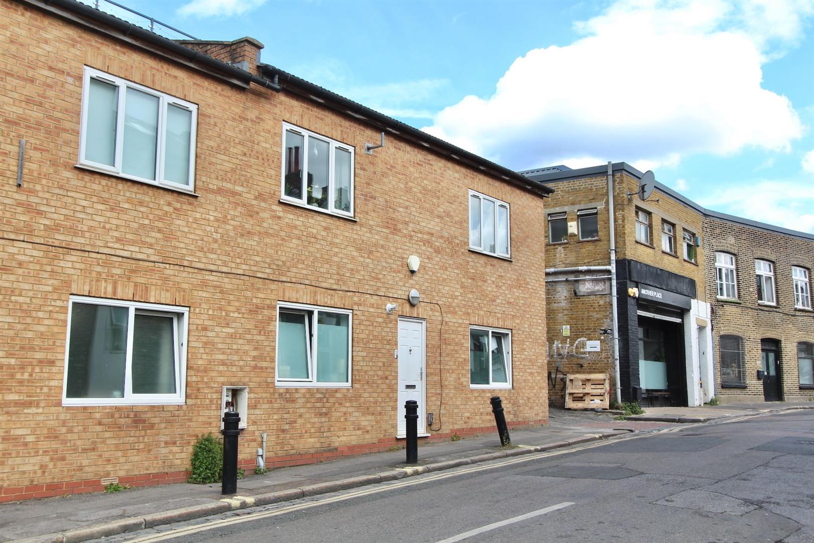 Image for Belfast Road, N16