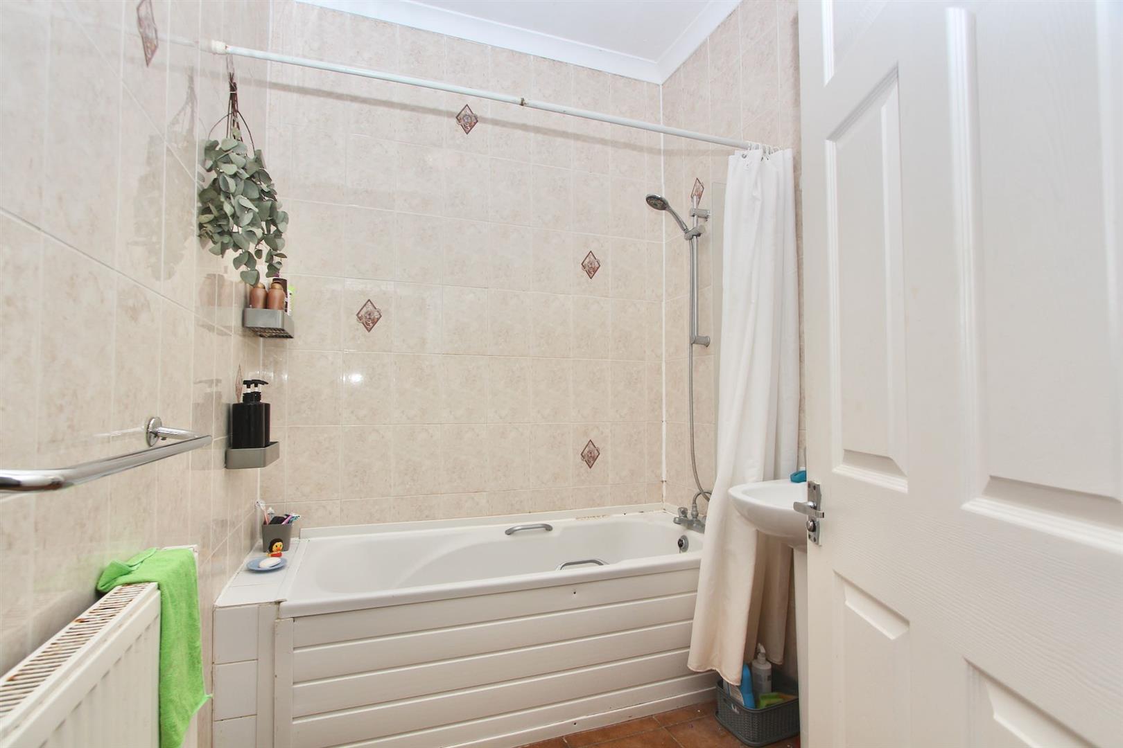 Image for Belfast Road, N16