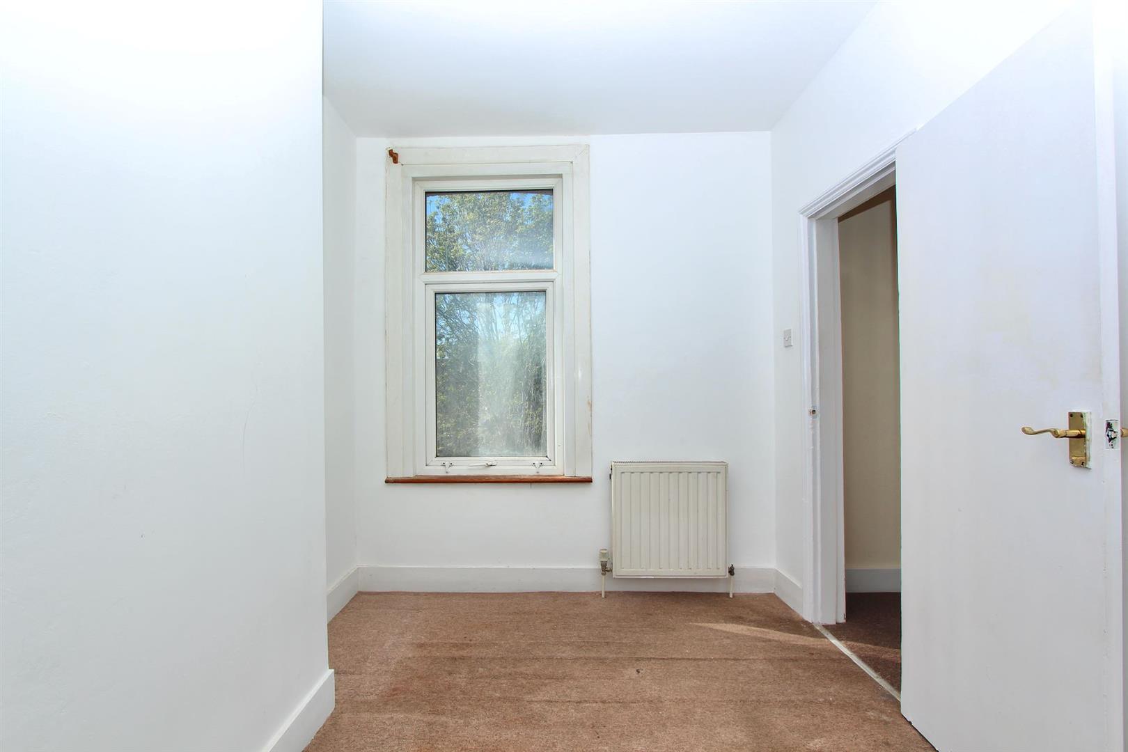 Image for Cross Road, EN1