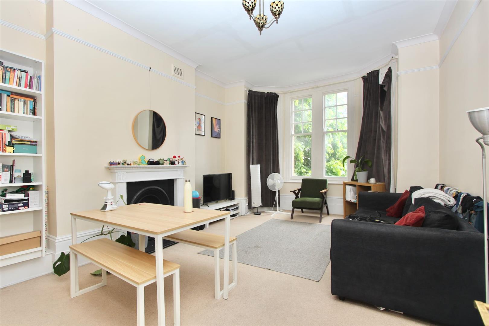 View full details for Cranwich Road, N16