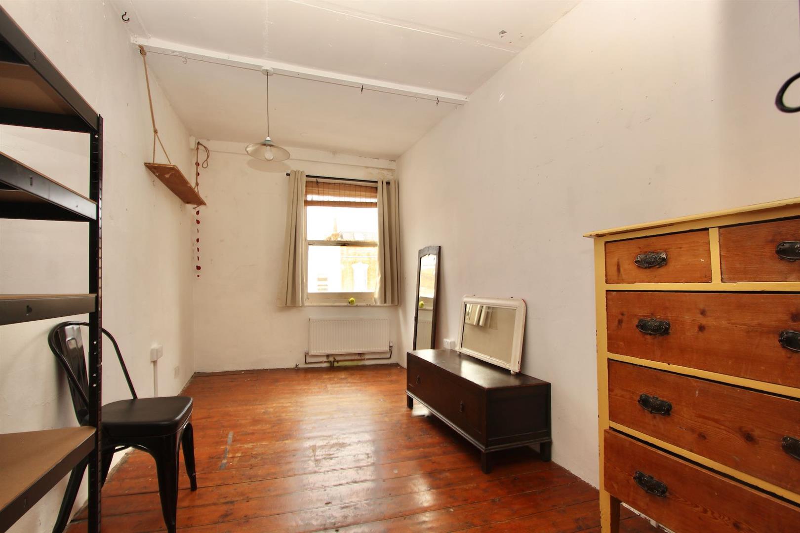 Image for Cazenove Road, N16