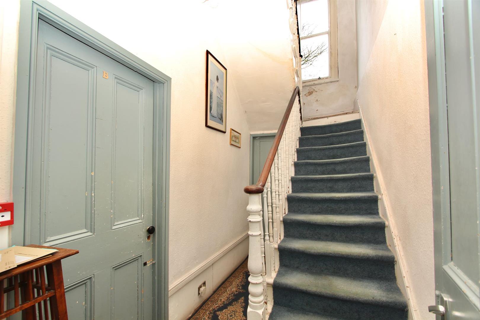 Image for Cazenove Road, N16