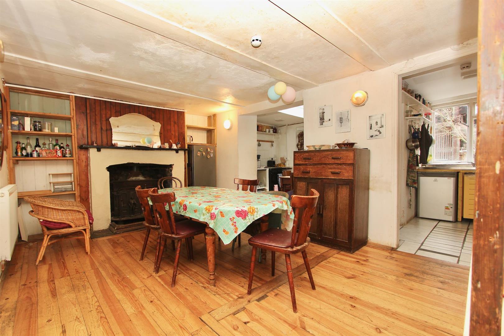 Image for Cazenove Road, N16