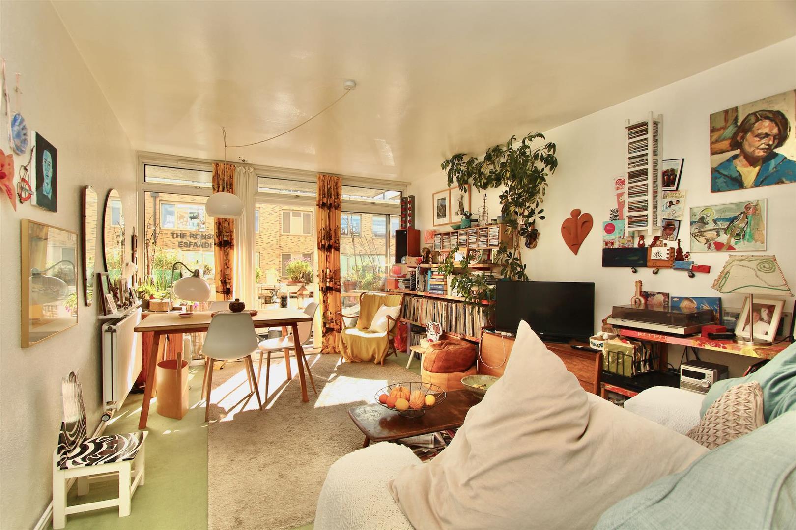 Image for Arbor Court, N16