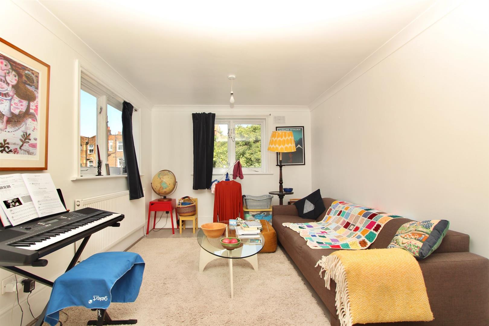 Image for Dynevor Road, N16
