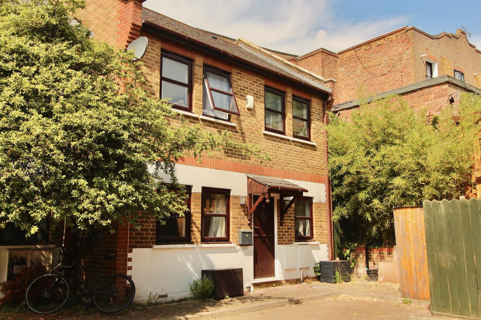 Image for Pegasus Close, N16