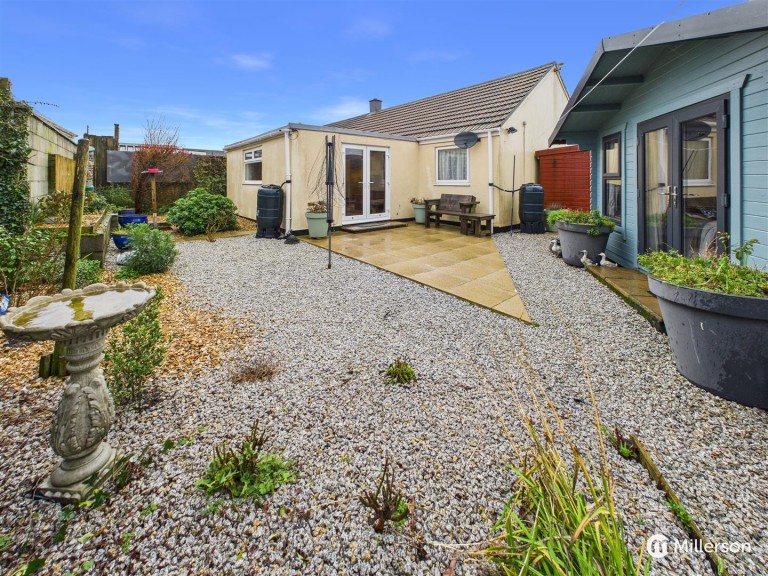 Elm Close, Illogan Highway, Redruth