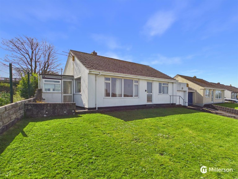 Weeth Road, Camborne