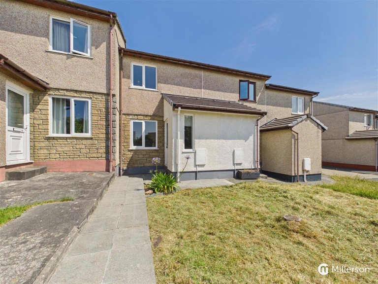 Glendale Crescent, Mount Hawke, Truro