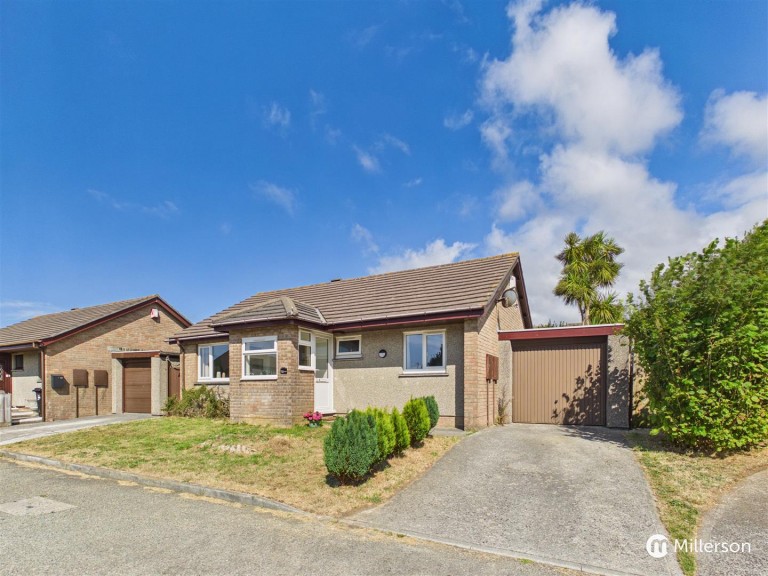 Killiersfield, Pool, Redruth