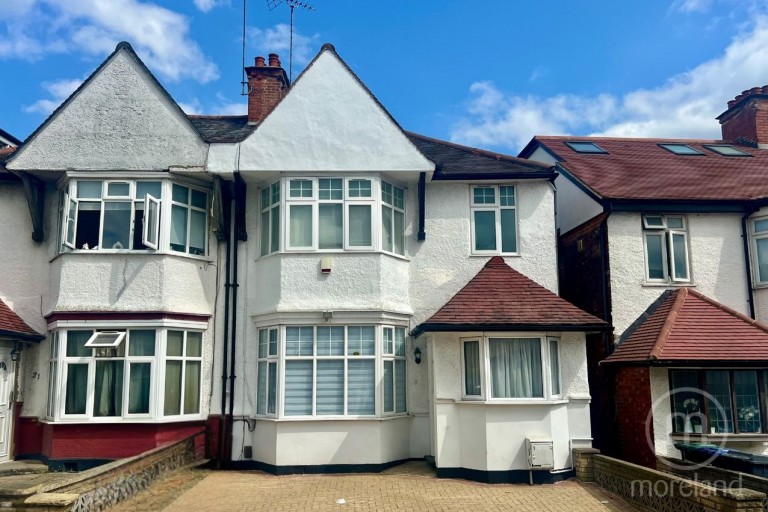 Leeside Crescent, Temple Fortune, NW11