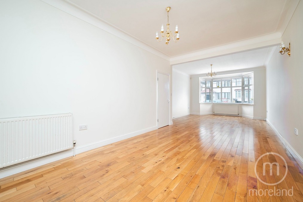 Leeside Crescent, Temple Fortune, NW11