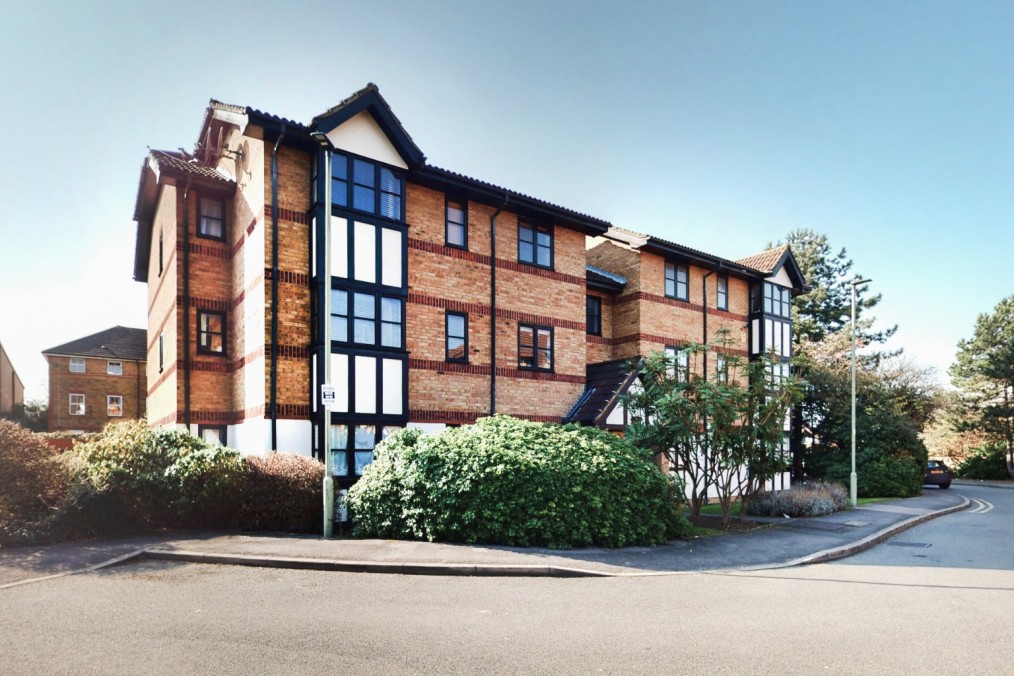 Woodvale Way, Cricklewood, NW11