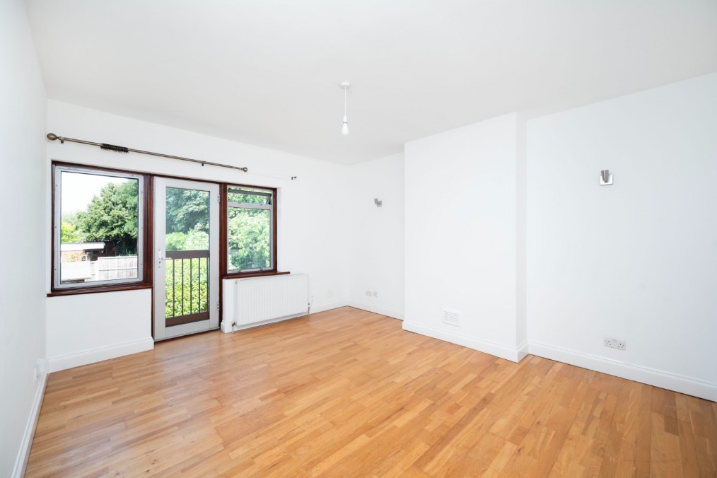 The Vale, Golders Green, NW11