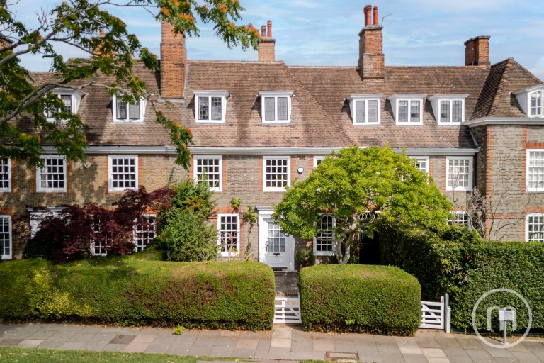 Meadway, Hampstead Garden Suburb, NW11