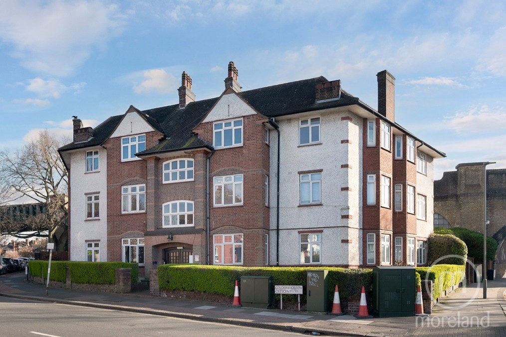Crescent Court, Golders Green, NW11