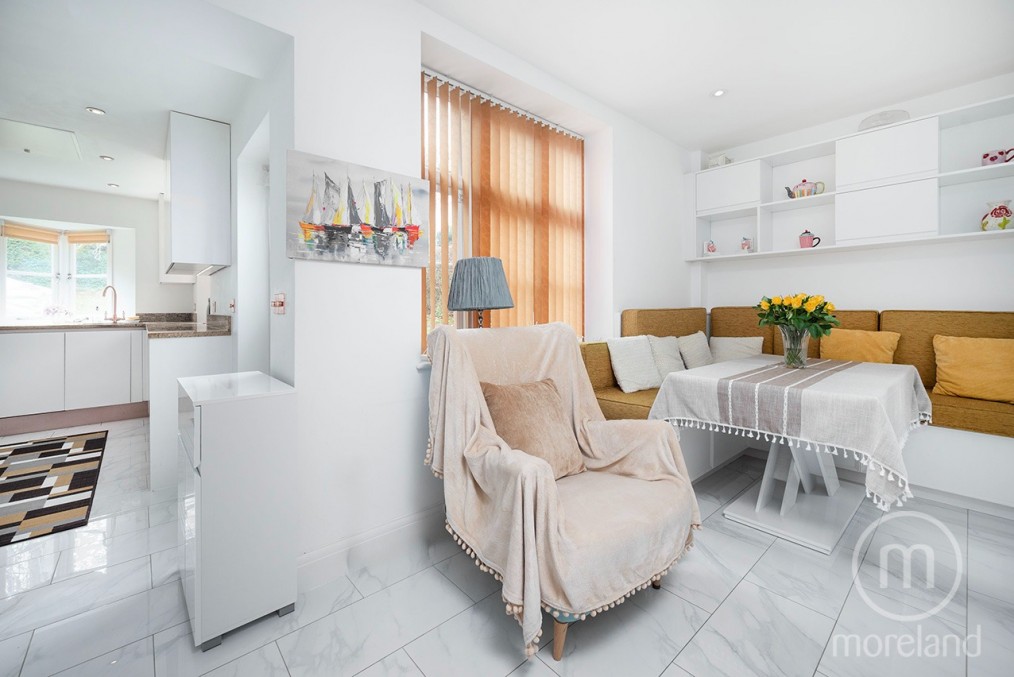 Addison Way, Hampstead Garden Suburb, NW11