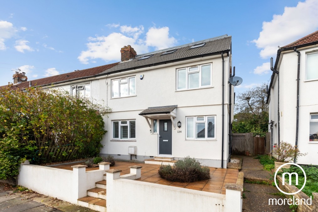 Sturgess Avenue, Hendon, NW4