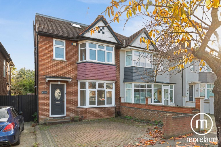 Cleveland Gardens, London, NW2