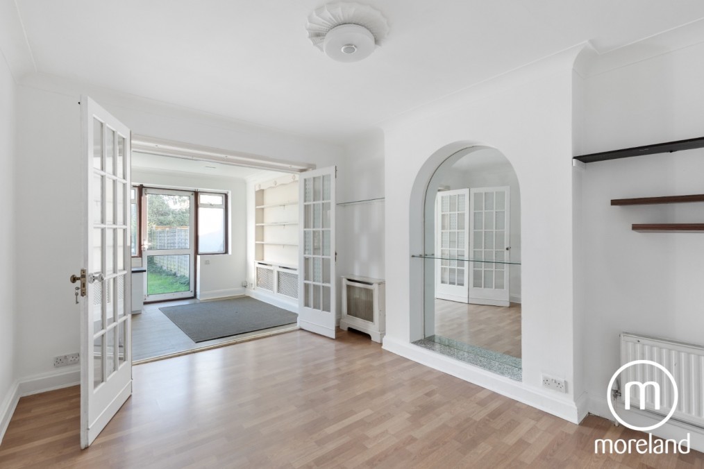 Cleveland Gardens, London, NW2