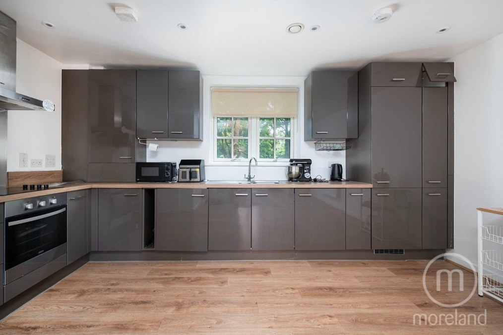Ashridge Close, Finchley N3