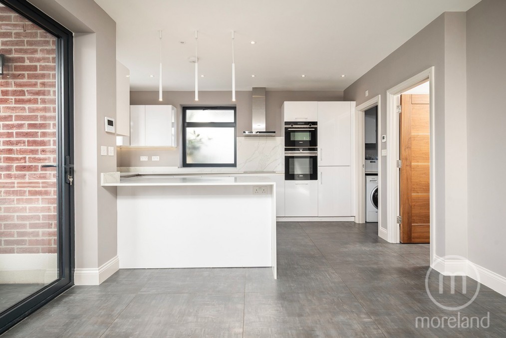 Finchley Road, London, NW11