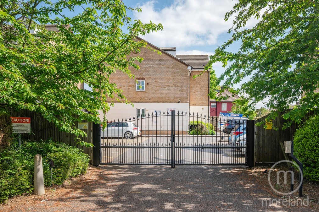 Dover Close, Childs Hill, NW2