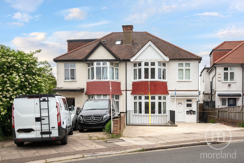 Woodstock Avenue, London, NW11 9RJ