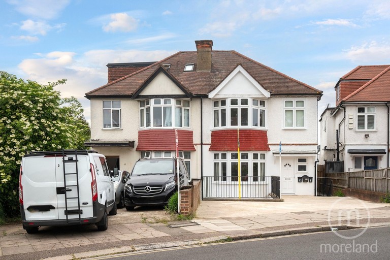 Woodstock Avenue, London, NW11 9RJ