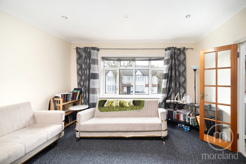 Hayes Crescent, Temple Fortune, NW11