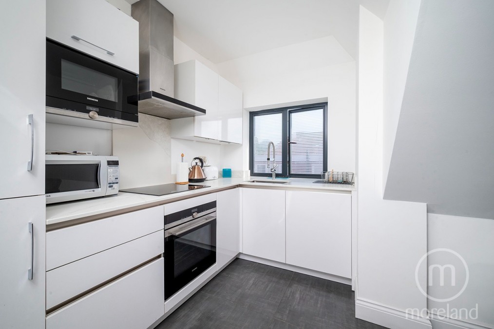 Finchley Road, London, NW11