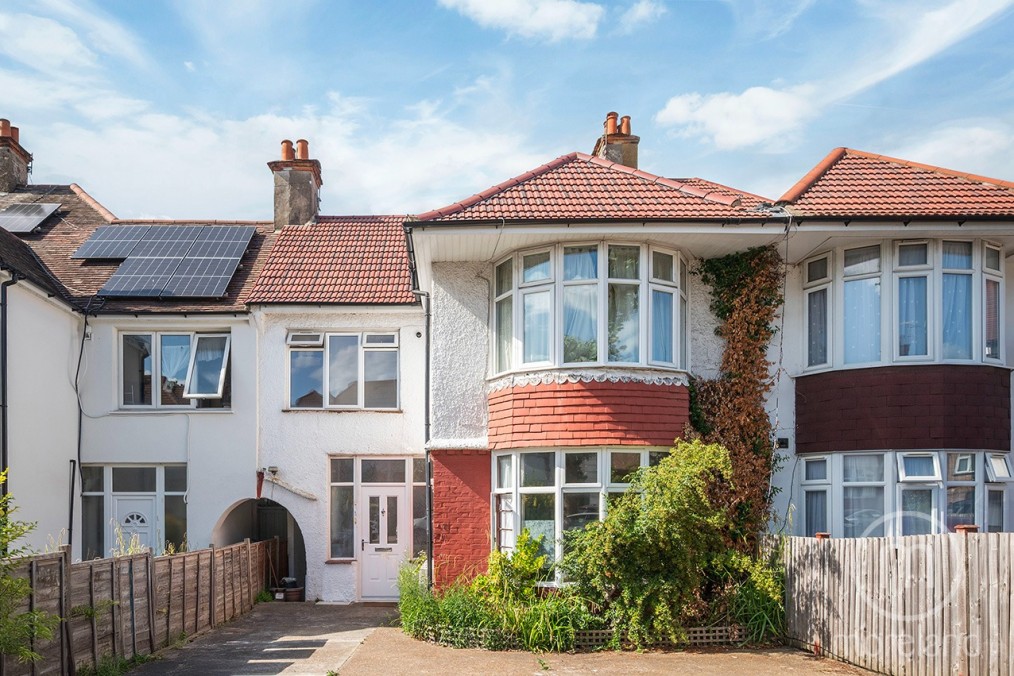 Ashbourne Avenue, Temple Fortune, NW11