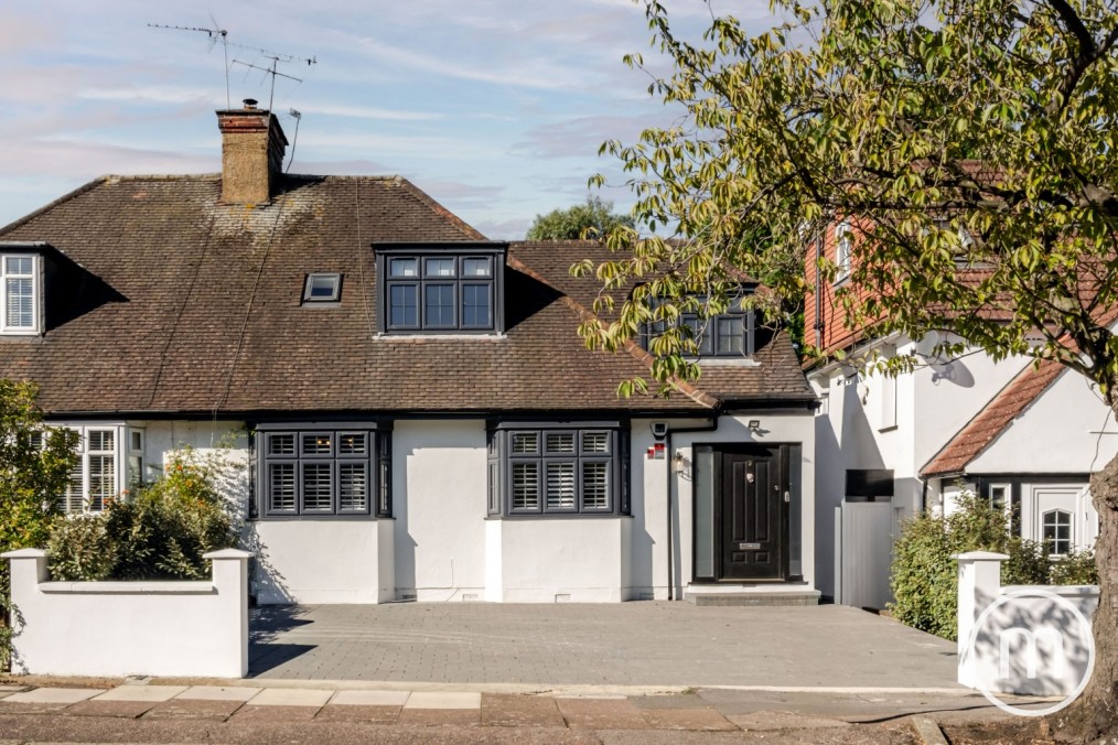 Sanderstead Avenue, London, NW2